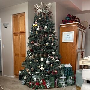 DEAR BUYERS: Since Poshmark changed the shipping policies-